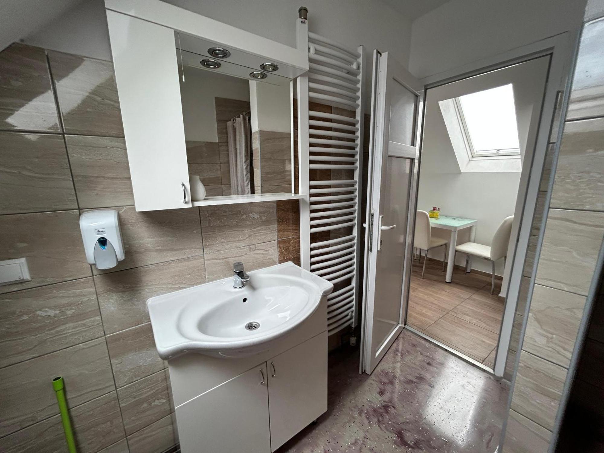 Apartmani Waterfall / Vodopad Jajca Szoba fotó